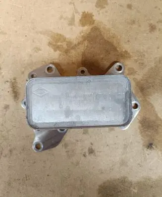 Mercedes-Benz GLS X167 Oil filter mounting bracket 3847103301 A2561801500