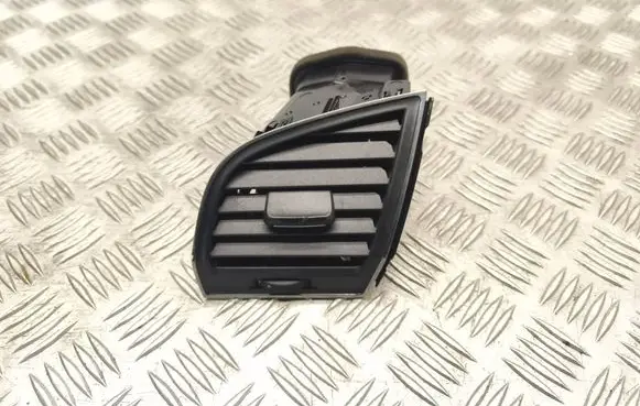 Skoda Fabia Mk3 (NJ) Dashboard side air vent grill/cover trim 6V0819701