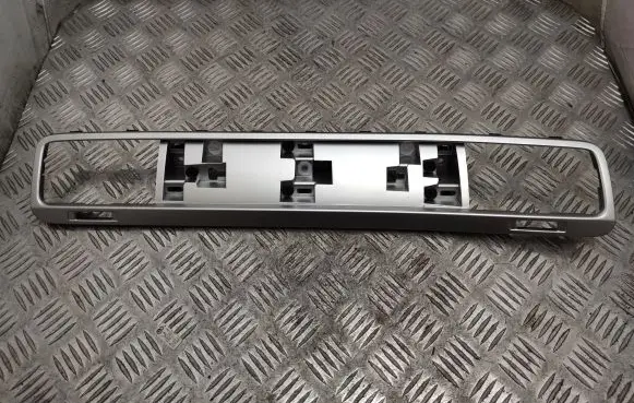 Volkswagen Touareg II Dashboard glove box trim 7P2857189A 7P2857221