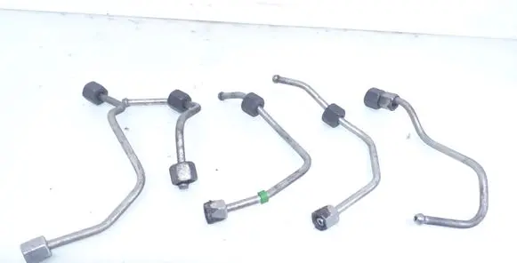 Peugeot Partner Fuel injector supply line/pipe 