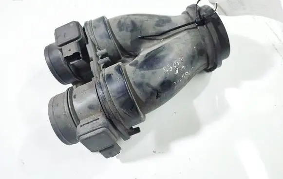Jaguar XF Air intake hose/pipe 
