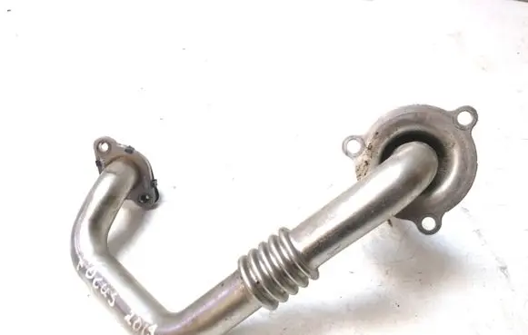 Ford Focus EGR valve line/pipe/hose M7PNE