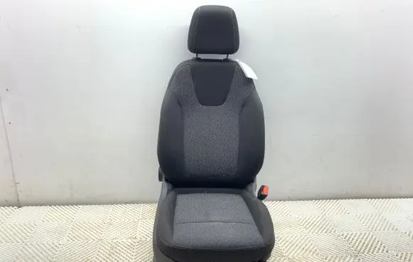 Opel Crossland X Front passenger seat 