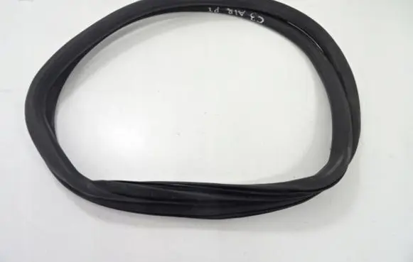 Front door rubber seal