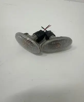 Mazda 3 II Front fender indicator light 