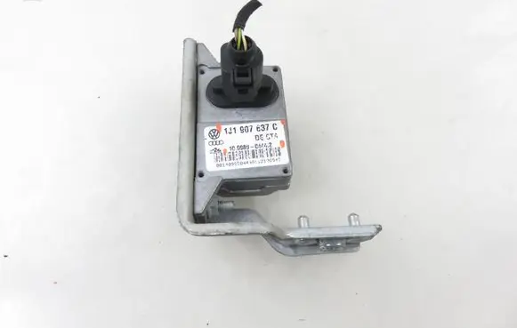 Skoda Octavia Mk1 (1U) ESP acceleration yaw rate sensor 10098004442 1J1907637C