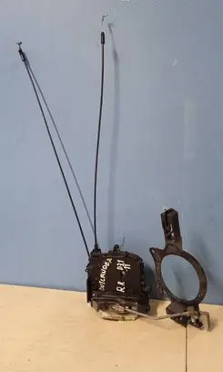 Mitsubishi Outlander Rear door lock