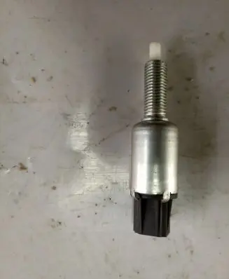 Clutch pedal sensor