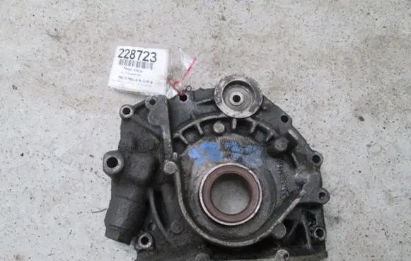 Volkswagen Transporter - Caravelle T4 Oil pump 