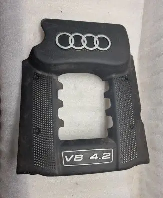 Audi A8 S8 D2 4D Engine cover (trim) 077103935K