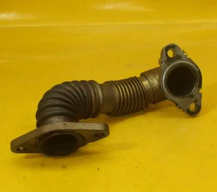Opel Vivaro EGR valve line/pipe/hose 147252403R