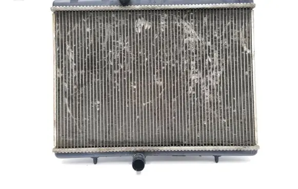 Peugeot 308 Coolant radiator