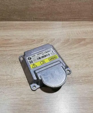 BMW 5 F10 F11 Airbag control unit/module 6864923