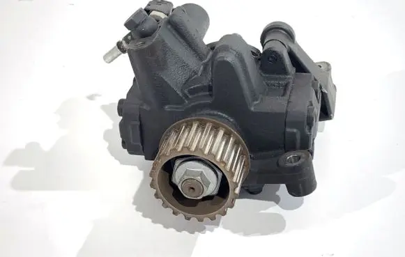 Renault Captur Fuel injection high pressure pump 167003669R