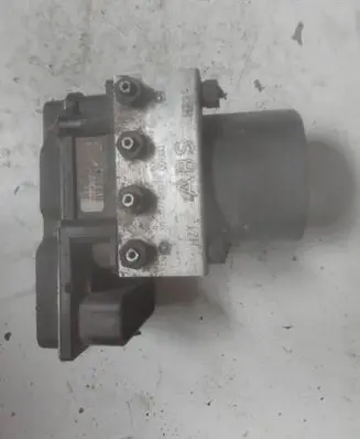 Volkswagen Polo ABS Pump 6Q0907379AF 6Q0614117S