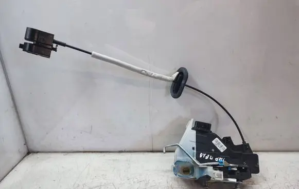 KIA Optima Front door lock 81320D4080