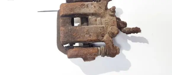 Nissan Murano Z50 Rear brake caliper