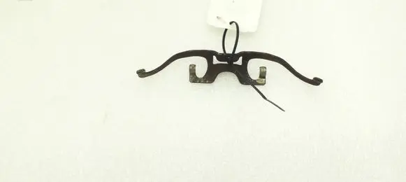 Peugeot RCZ Front brake pad spring 
