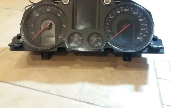Volkswagen PASSAT B6 Speedometer (instrument cluster) A2C53145550 A2C53117394 A2C53042108