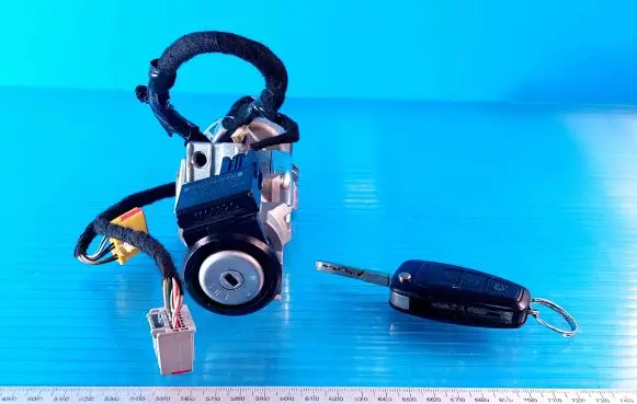 Ford Focus Ignition lock 3M513F880AE 0324V15296