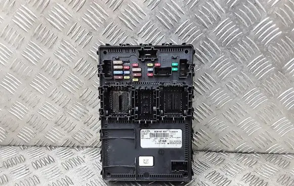 Ford Fiesta Engine control unit/module JU5T15604BJH