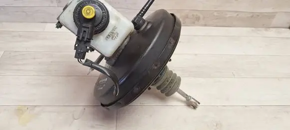 Dacia Sandero Brake booster 8200941229 03785441064