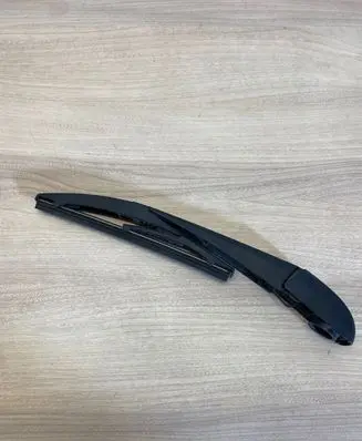 Toyota Auris E180 Rear wiper blade 