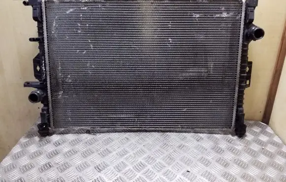 Ford Kuga I Coolant radiator 6G918005DC
