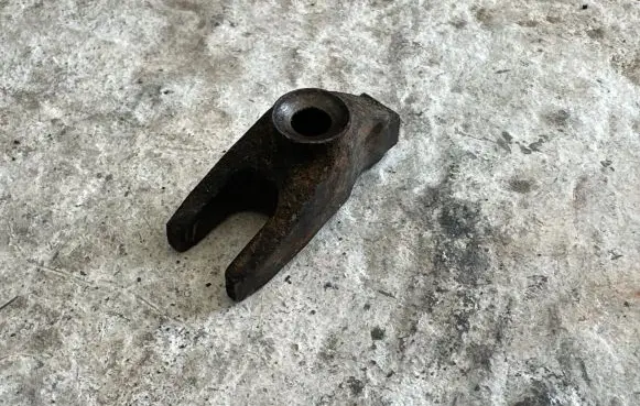 Chrysler Grand Voyager V Fuel Injector clamp holder
