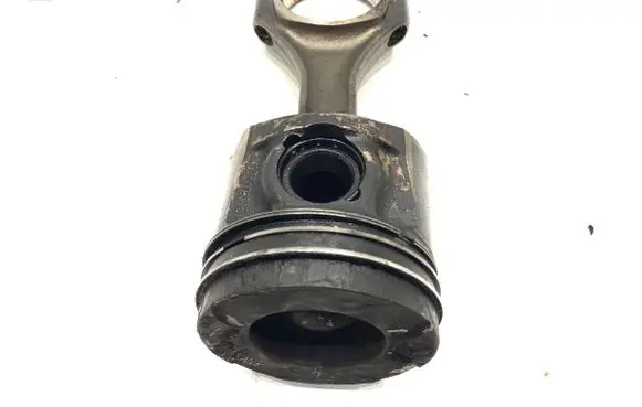 Opel Astra K Piston with connecting rod 0687776302B16DT