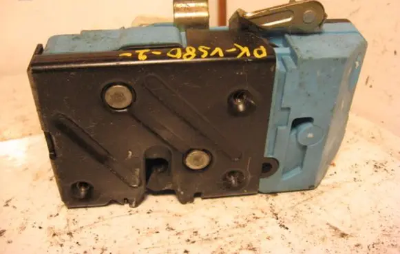 Volvo S80 Front door lock