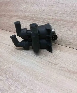 BMW 3 E46 Coolant heater control valve 388648