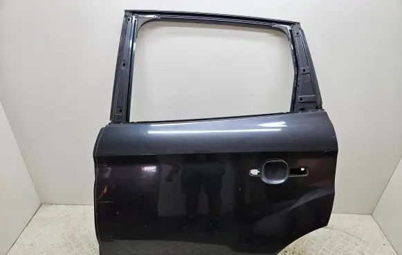 Ford Kuga I Rear door