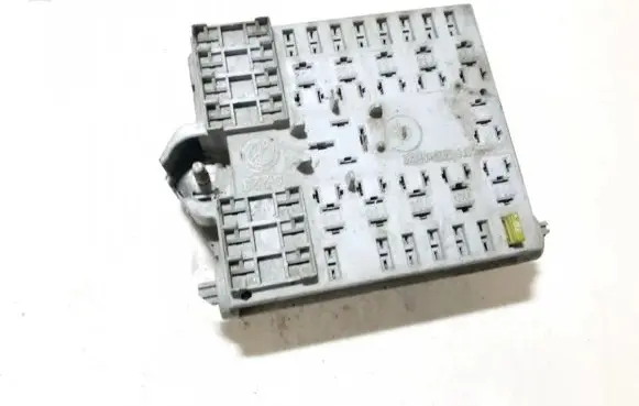 Alfa Romeo 147 Fuse box set 46558760