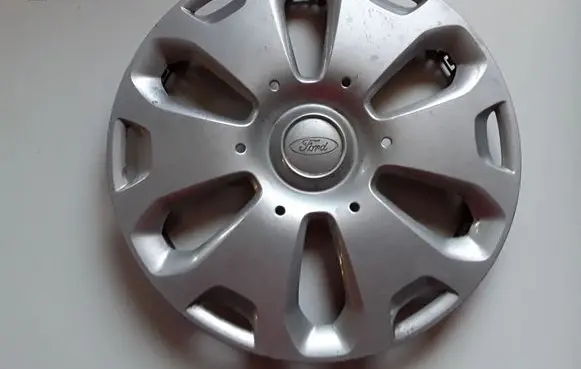 Ford Fiesta R14 wheel hub/cap/trim 8V211130EA