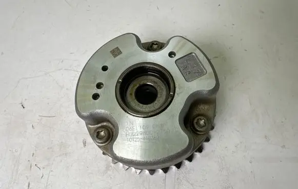Audi A7 S7 4G Camshaft pulley/ VANOS 06E109083P