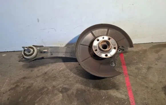 Volvo V60 Rear wheel hub 6G912K316