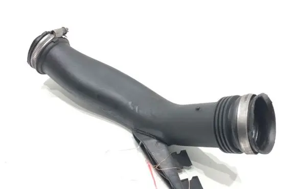 BMW X6 E71 Air intake hose/pipe 1022353S01