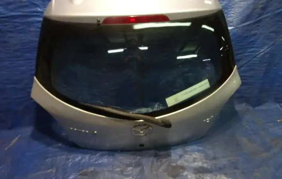 Mazda 2 Tailgate/trunk/boot lid