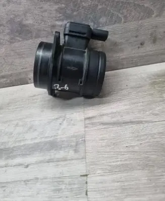 Volkswagen PASSAT B6 Mass air flow meter 03L906461 024010201 5WK97023