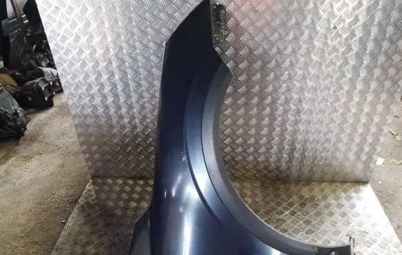 Opel Antara Fender