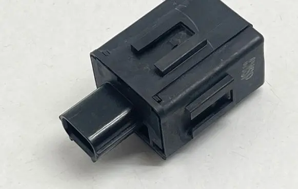 Honda Civic X Other relay MX0689005701 06U230351
