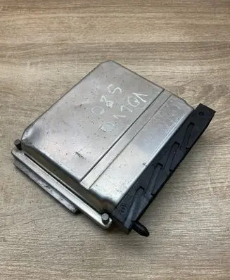 Volvo S80 Engine control unit/module ECU 09496667A 0281001776