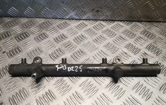 Mercedes-Benz S W220 Fuel main line pipe 6280700095 A6280700095