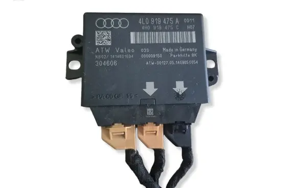 Audi Q7 4L Parking PDC control unit/module 4L0919475A 4H0919475C