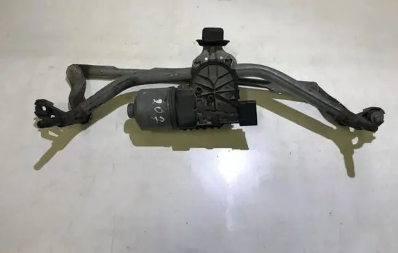 Peugeot 207 Front wiper linkage and motor 3397020769 9650380780