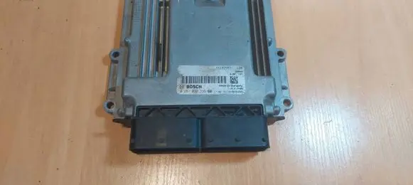 Fiat 500L Engine control unit/module ECU 0281032339 55282567