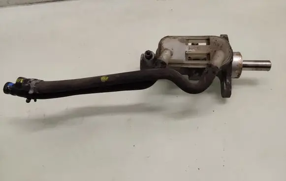Mitsubishi Grandis Master brake cylinder