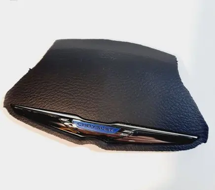 Chrysler Pacifica Steering wheel trim 