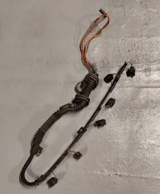 BMW 5 E60 E61 Engine installation wiring loom 7796109 7796110 7796462